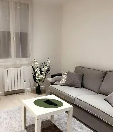 Maison - Aux Portes De Paris Holiday home *